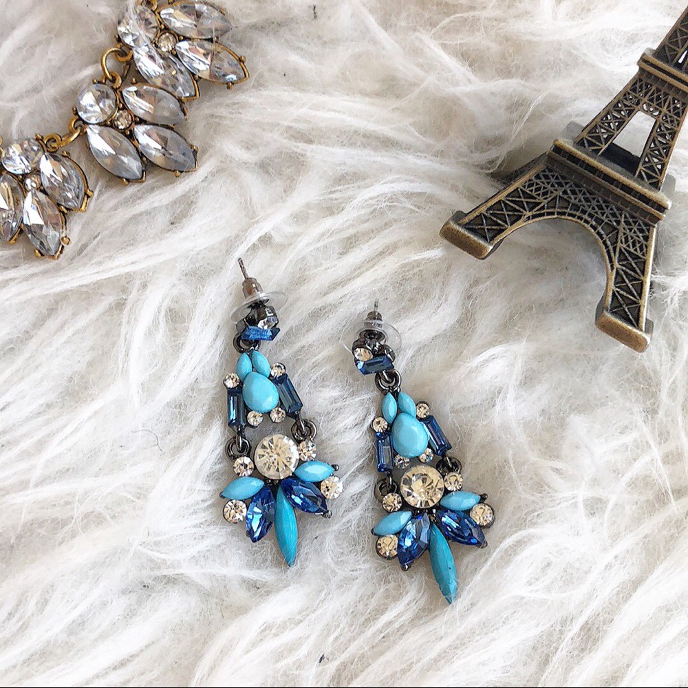 Thinking blue dangle rhinestone crystal earrings